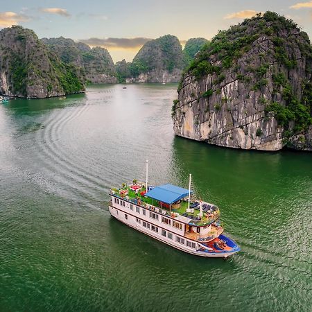 Sunlight Cruise Hotel Ha Long Exterior foto